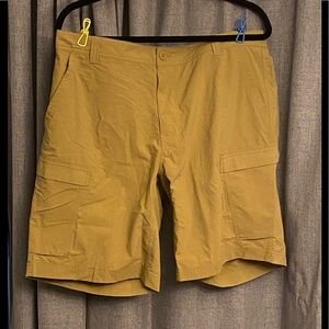 REI Mens Cargo Shorts NWT! 38W 9in inseam